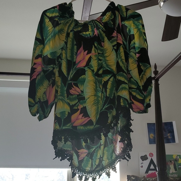 Blouse - Picture 1 of 1